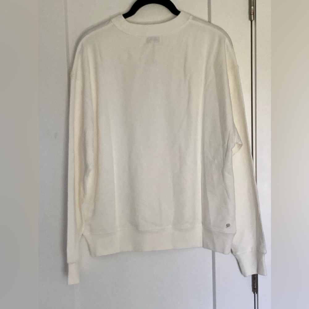The Drop Sweatshirt - Picture 3 of 10